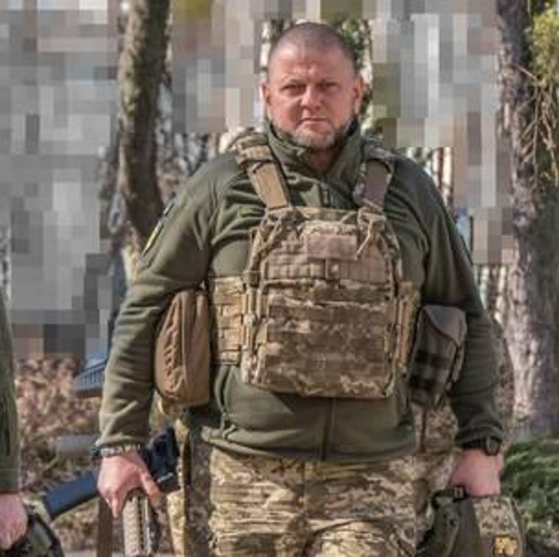 Браслет командующего всу. Заслужный. Заслужный. Залужный министр обороны украины. Заслужный.