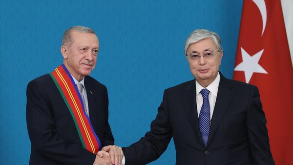 Erdoğan ve Tokayev - Sputnik Türkiye
