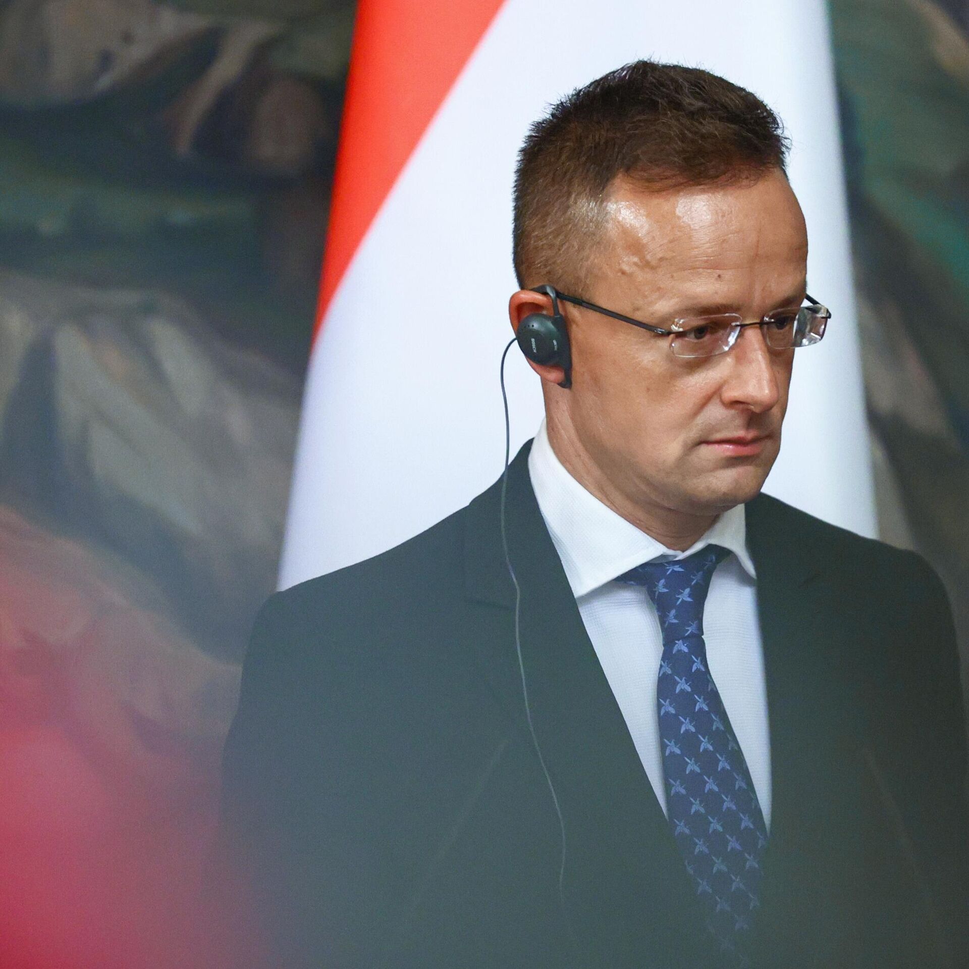 Министр иностранных дел венгрии петер сийя´рто. Глава мид венгрии. Мид венгрии петер сийярто. Петер сиярто министр венгрия. Венгерский мид.