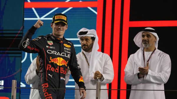 Formula 1 Dünya Şampiyonası'nın son ayağı Abu Dabi Grand Prix'sinde, Red Bull takımının Hollandalı pilotu Max Verstappen birinci oldu. - Sputnik Türkiye