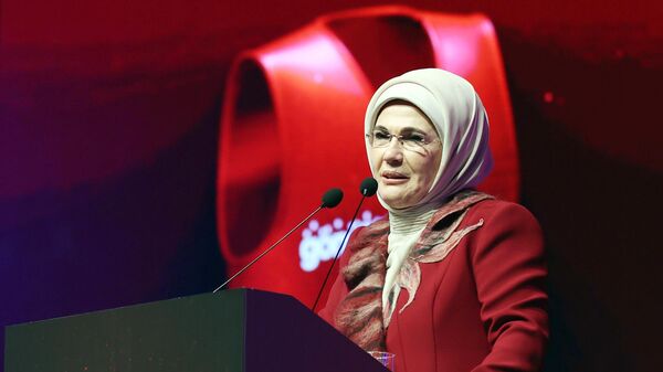 Cumhurbaşkanı Recep Tayyip Erdoğan'ın eşi Emine Erdoğan - Sputnik Türkiye
