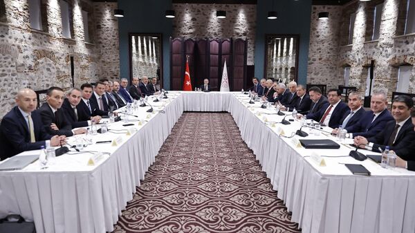 Hazine ve Maliye Bakanı Nureddin Nebati, banka temsilcileri ile görüştü - Sputnik Türkiye