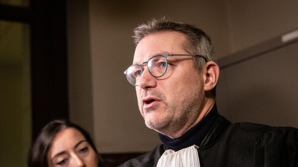Avrupa Parlamentosu (AP) bağlantılı yolsuzluk soruşturmasında adı geçen eski milletvekili Antonio Panzeri, Belçika savcılığıyla anlaşarak itirafçı oldu. - Sputnik Türkiye