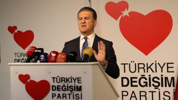 Türkiye Değişim Partisi (TDP) Genel Başkanı Mustafa Sarıgül - Sputnik Türkiye