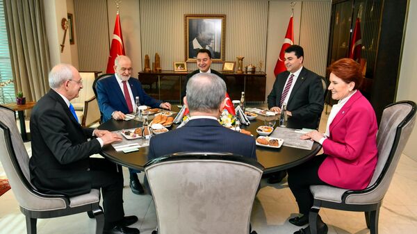 Millet İttifakı - bugünün son haberleri ve konuyla ilgili en önemli  gelişmeler - Sputnik Türkiye