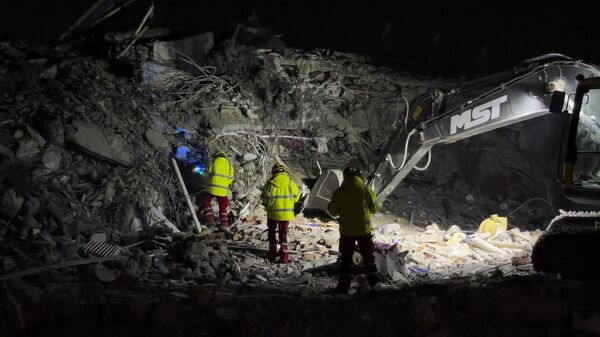 Kahramanmaraş merkezli depremlerin 6. gününde can kaybı 20 binin üzerinde - Sputnik Türkiye