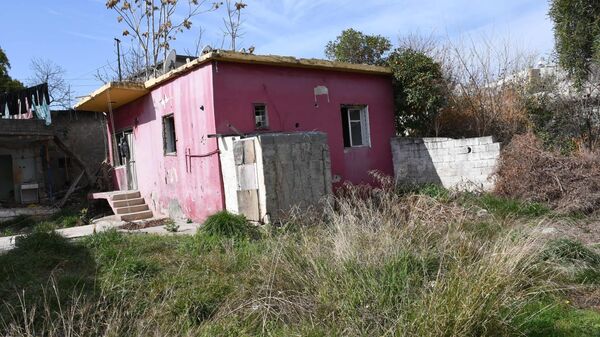 Mersin'deki 'gizemli ev' 6 milyon 750 bin liraya satışta: Türk vatandaşı olmayan kişiler alamayacak - Sputnik Türkiye