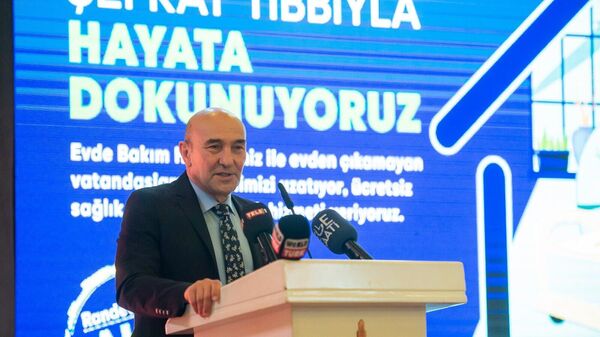 İzmir Büyükşehir Belediye Başkanı Tunç Soyer - Sputnik Türkiye