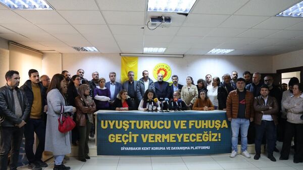 Diyarbakır’daki STK’lar: Uyuşturucu ve fuhuş yaygınlaşıyor - Sputnik Türkiye