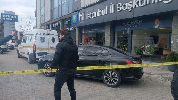 İYİ Parti İstanbul İl Başkanlığı'na silahlı saldırı - Sputnik Türkiye