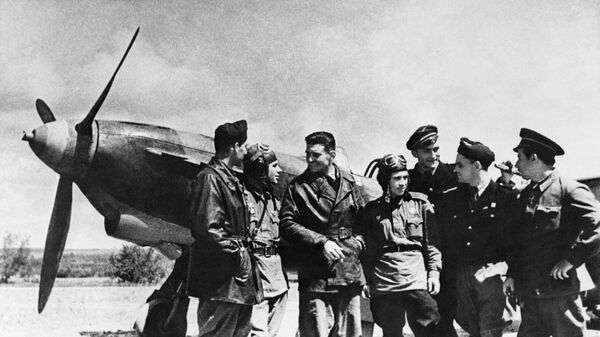 Normandiya Hava Alayı - Fransız ve Sovyet pilotlar - Kursk Muharebesi - Sputnik Türkiye