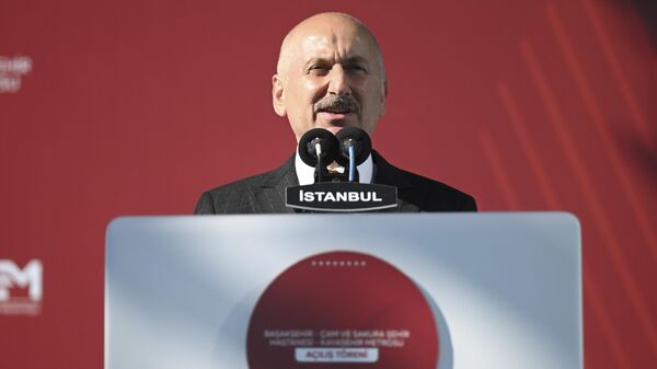 Ulaştırma ve Altyapı Bakanı Adil Karaismailoğlu - Sputnik Türkiye