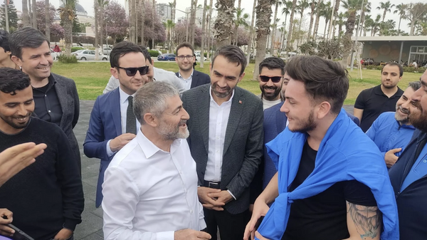 Bakan Nebati'den Togg esprisi: 'Siri'yi tanıyor musun, bu da Ayşe' - Sputnik Türkiye