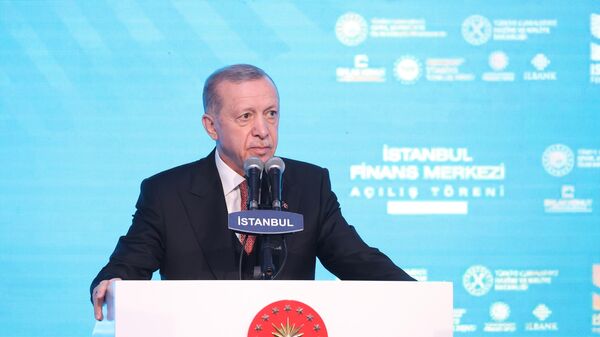 Cumhurbaşkanı Erdoğan, İstanbul Finans Merkezi'nin açılış töreninde konuşma yaptı. - Sputnik Türkiye