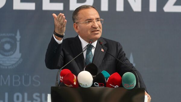 Adalet Bakanı Bekir Bozdağ - Sputnik Türkiye