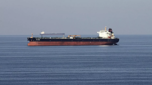 ABD: İran, Panama bandıralı petrol tankerine Hürmüz Boğazı'nda el koydu - Sputnik Türkiye