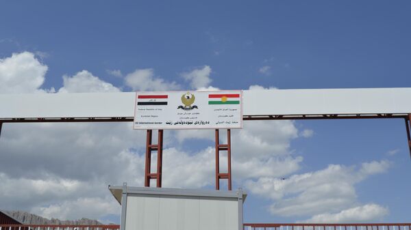 Türkiye ile Irak'ın kuzeyindeki Irak Kürt Bölgesel Yönetimi (IKBY) arasında Derecik-Zet Sınır Kapısı açıldı. - Sputnik Türkiye