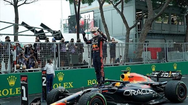 Formula 1 Dünya Şampiyonası'nın 7. ayağı Monako Grand Prix'sinde, Red Bull takımının Hollandalı pilotu Max Verstappen birinci oldu. - Sputnik Türkiye