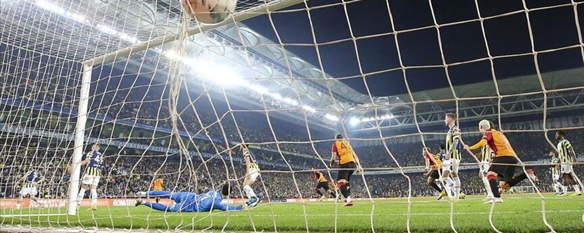 Fenerbahçe, Beşiktaş'ı 7 maç sonra mağlup etti - Haber 1