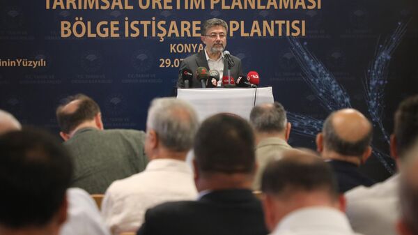 Tarım ve Orman Bakanı İbrahim Yumaklı, - Sputnik Türkiye