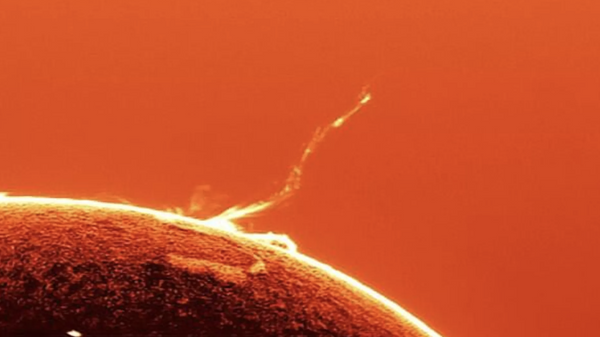 Güneş'te 20 Dünya büyüklüğünde patlama: İletişimi kesebilir  - Sputnik Türkiye