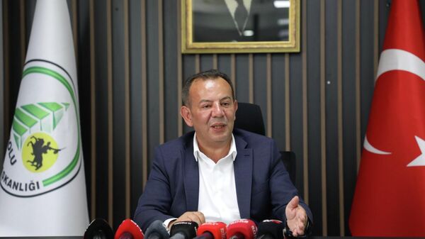 Bolu Belediye Başkanı Tanju Özcan - Sputnik Türkiye