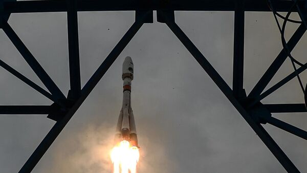 Soyuz-2.1b taşıyıcı roketi Luna-25 görevine başlıyor - Sputnik Türkiye