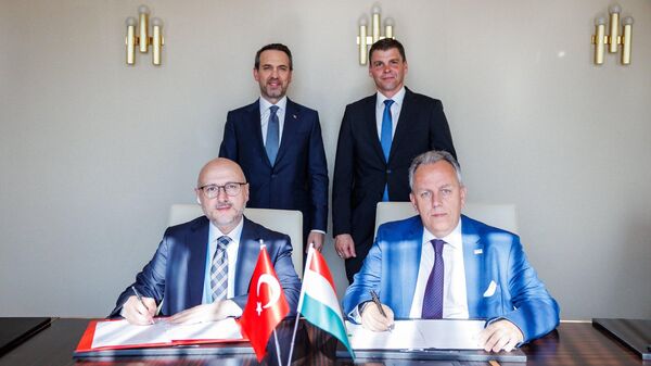 BOTAŞ ve Macar MVM şirketi arasında imzalanan doğalgaz anlaşması - Sputnik Türkiye