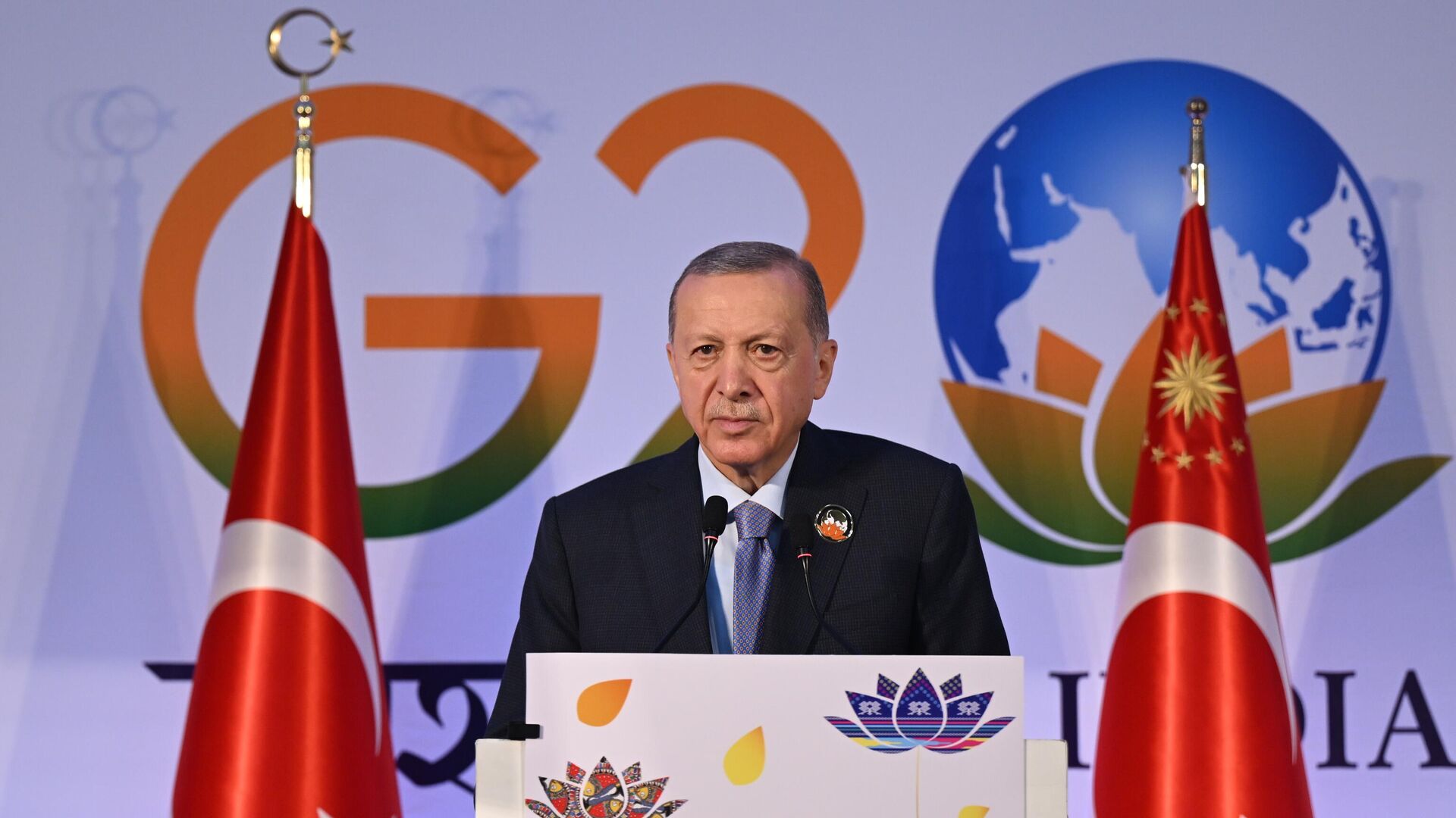 Erdoğan: Tahıl meselesinde Rusya'yı dışlayan bir sürecin sürdürülebilir olma ihtimali çok düşüktür - 10.09.2023, Sputnik Türkiye