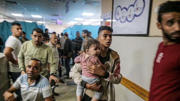 Gazze Şeridi hastane İsrail saldırı - Sputnik Türkiye