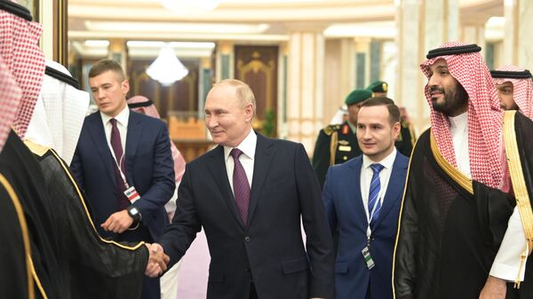 Rusya lideri Putin Suudi Arabistan’da - Sputnik Türkiye