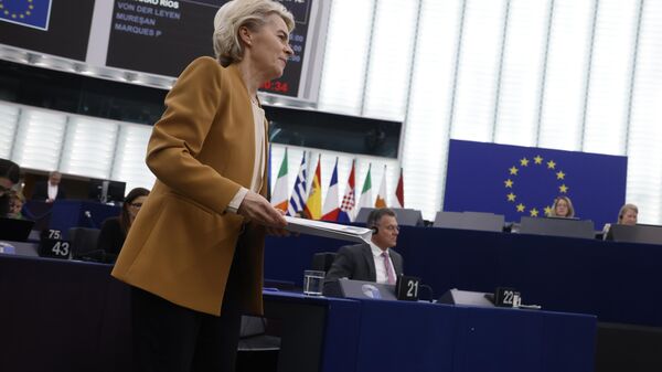 Avrupa Komisyonu Başkanı Ursula von der Leyen AB - Sputnik Türkiye
