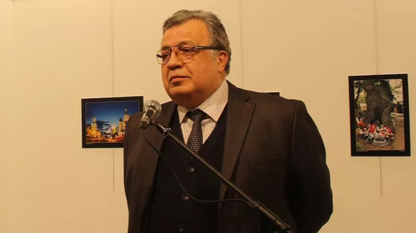 Rus Büyükelçi Karlov, ölümünün 7. yılında Ankara’da düzenlenen törenle anıldı - Sputnik Türkiye