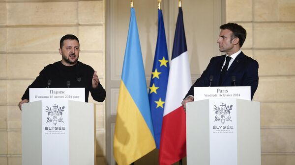 
Fransa Cumhurbaşkanı Emmanuel Macron ve Ukrayna Devlet Başkanı Vladimir Zelenskiy, - Sputnik Türkiye
