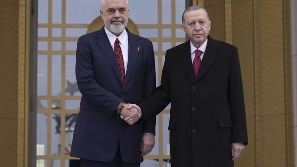 Cumhurbaşkanı Recep Tayyip Erdoğan ve Arnavutluk Başbakanı Edi Rama - Sputnik Türkiye