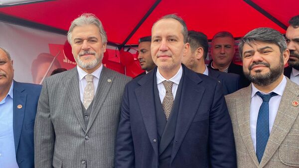 Yeniden Refah Partisi Genel Başkanı Fatih Erbakan - Sputnik Türkiye
