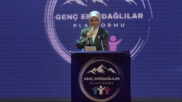 Aile ve Sosyal Hizmetler Bakanı Mahinur Özdemir Göktaş - Sputnik Türkiye