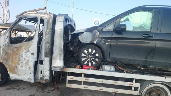 BBP Genel Başkanı Destici’nin kaza yapan makam aracını taşıyan çekici Amasya’da yandı - Sputnik Türkiye