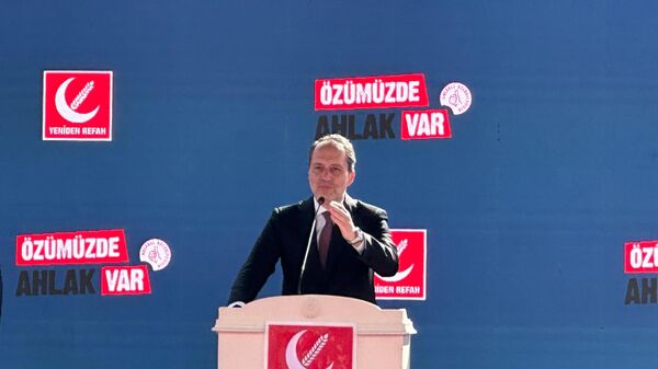 Erbakan İstanbul mitinginde konuştu - Sputnik Türkiye