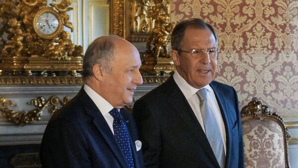 Rusya Dışişleri Bakanı Sergey Lavrov ve Fransa Dışişleri Bakanı Laurent Fabius - Sputnik Türkiye