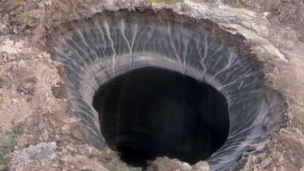 Yamal yarımadasında gizemli krater - Sputnik Türkiye