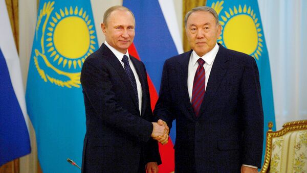 Vladimir Putin & Nursultan Nazarbayev - Sputnik Türkiye