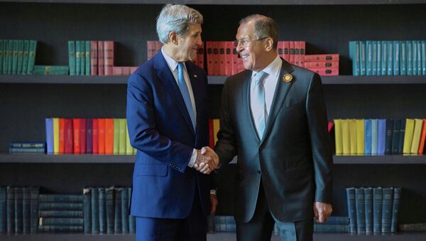 ABD Dışişleri Bakanı John Kerry ve Rusya Dışişleri Bakanı Sergey Lavrov - Sputnik Türkiye
