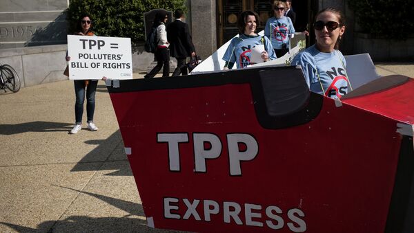 Trans-Pasifik Ortaklığı (TPP) karşıtı protestolar - Sputnik Türkiye