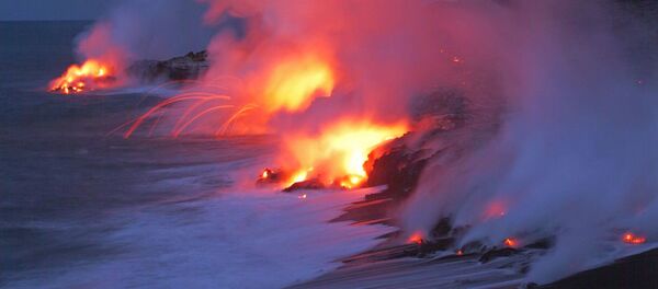 Pasifik Okyanusu'nun dibindeki Kilauea Volkanı - Sputnik Türkiye