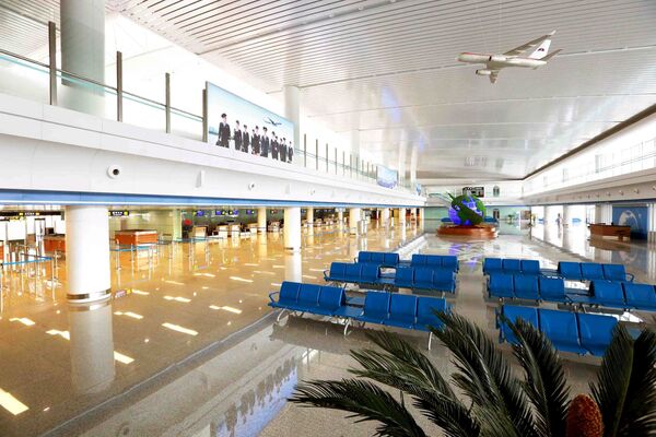 Pyongyang’daki havalimanının yeni terminalinin iç tasarımı - Sputnik Türkiye