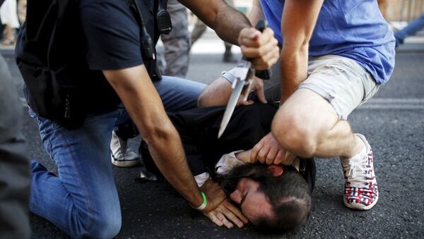 İsrail'de LGBT Onur Yürüyüşü'ne bıçaklı saldırı - Sputnik Türkiye