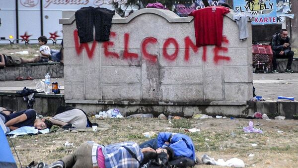 Balkanlar'ın büyüyen sorunu: Kaçak göçmenler - Sputnik Türkiye