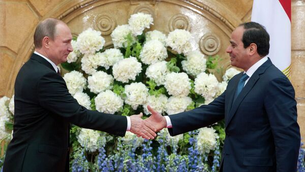Rusya Devlet Başkanı Vladimir Putin ve Mısır Cumhurbaşkanı Abdülfettah el Sisi - Sputnik Türkiye