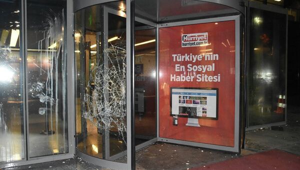 Hürriyet Gazetesi'ne saldırı - Sputnik Türkiye